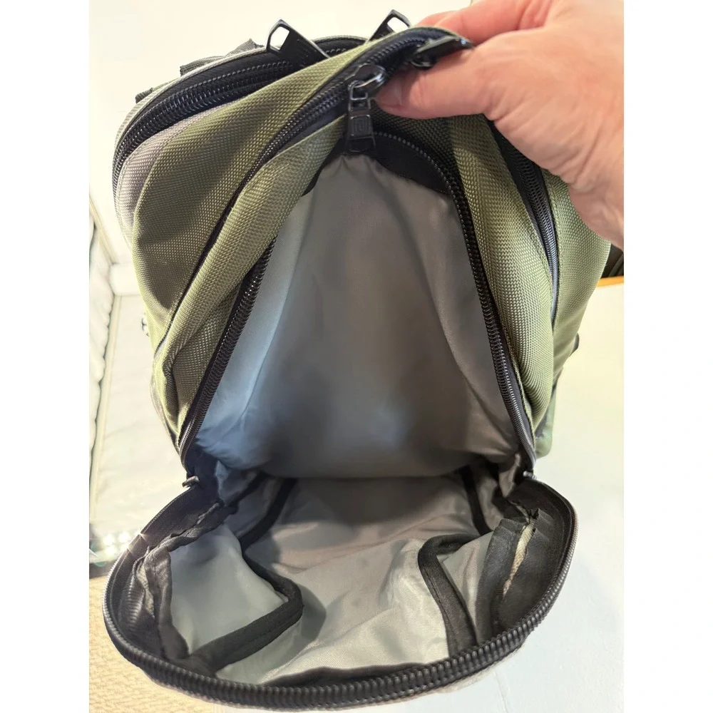 F21 Ful Laptop Backpack Olive Green 17
